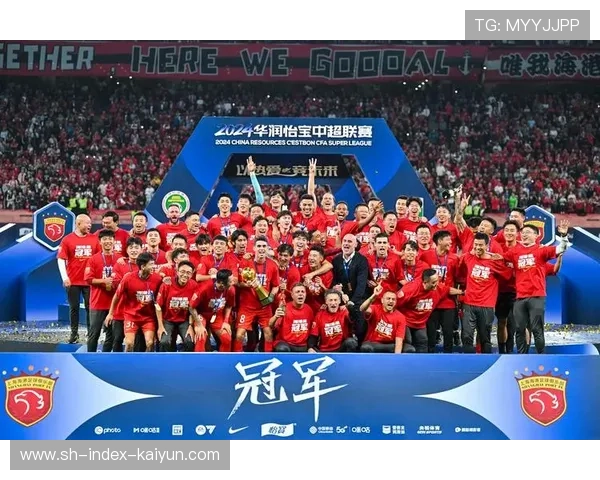 上海海港与核心奥斯卡完成续约,卫冕冠军保持阵容稳定 上海海港与核心奥斯卡完成续约,卫冕冠军保持阵容稳定